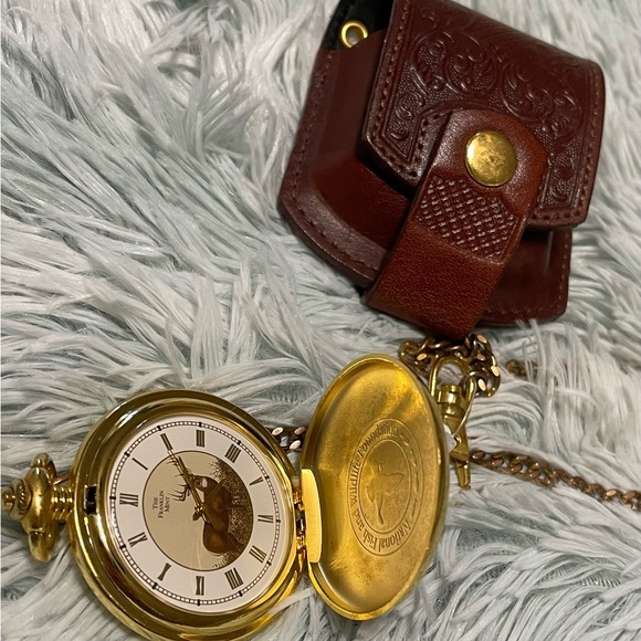 THE FRANKLIN MINT BUCK GOLD PLATED QUARTZ POCKET WATCH - Picture 5 of 12
